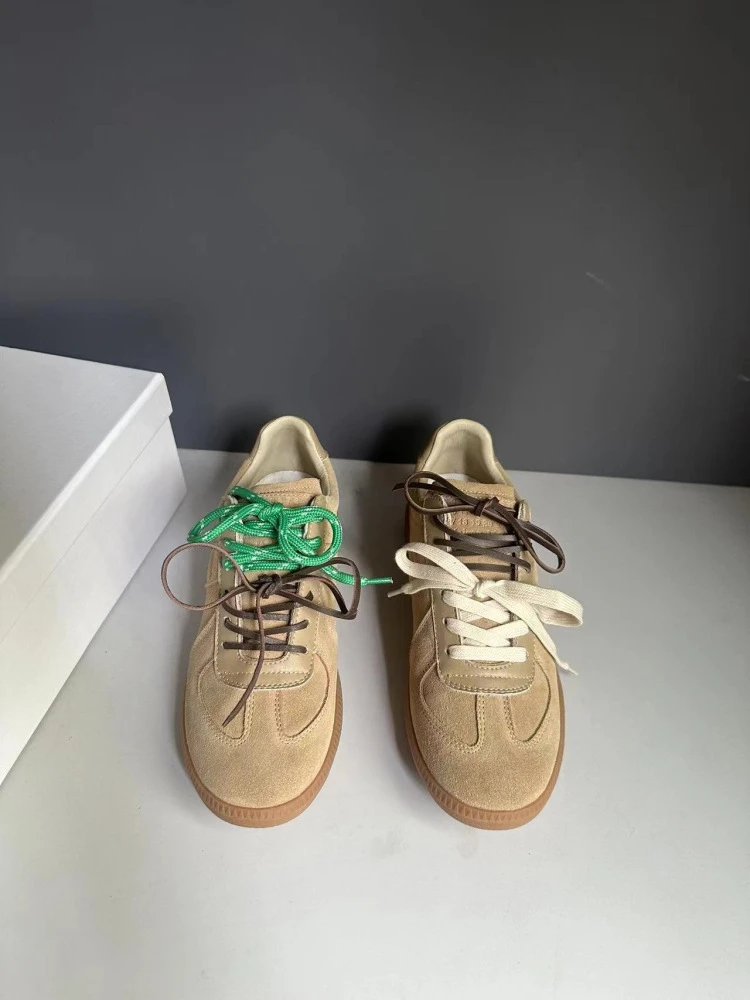Maison Margiela Replica Sneakers Brown Suede with Contrasting Laces Sneakers - 18