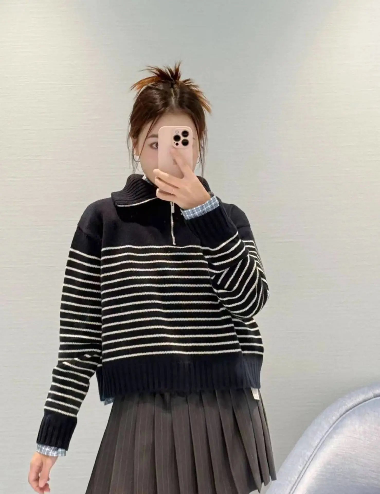 AMA Half-Zip Striped Knit Sweater Navy - 6