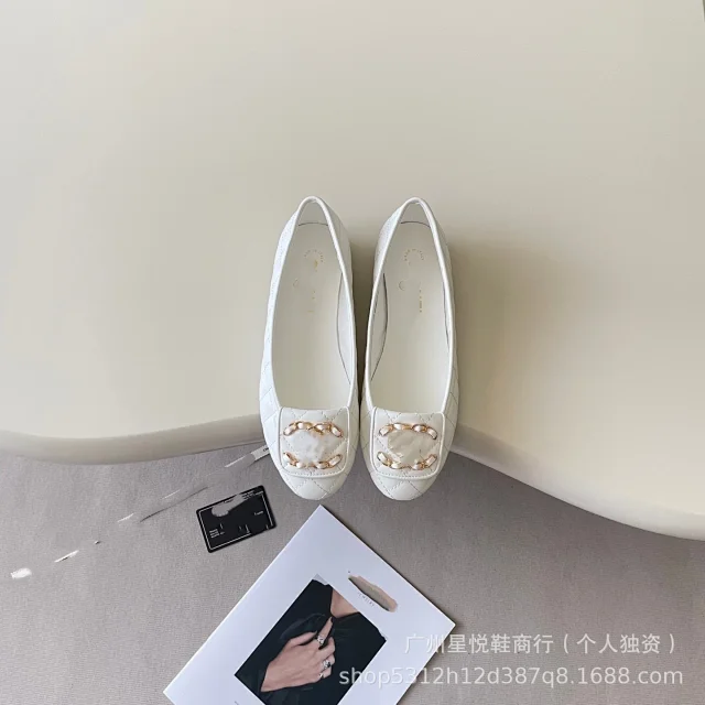 Unbranded Casual Shoes Quilted Chain-Detail Flat product detail image 5