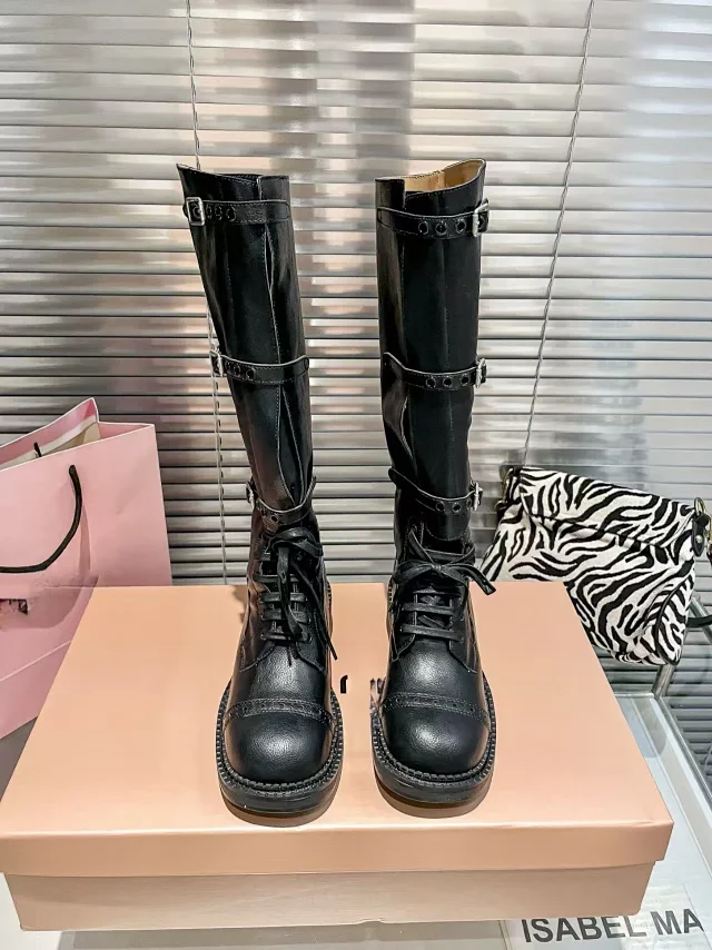 Miu Boots Knee-High Lace-Up Buckle product detail image 4