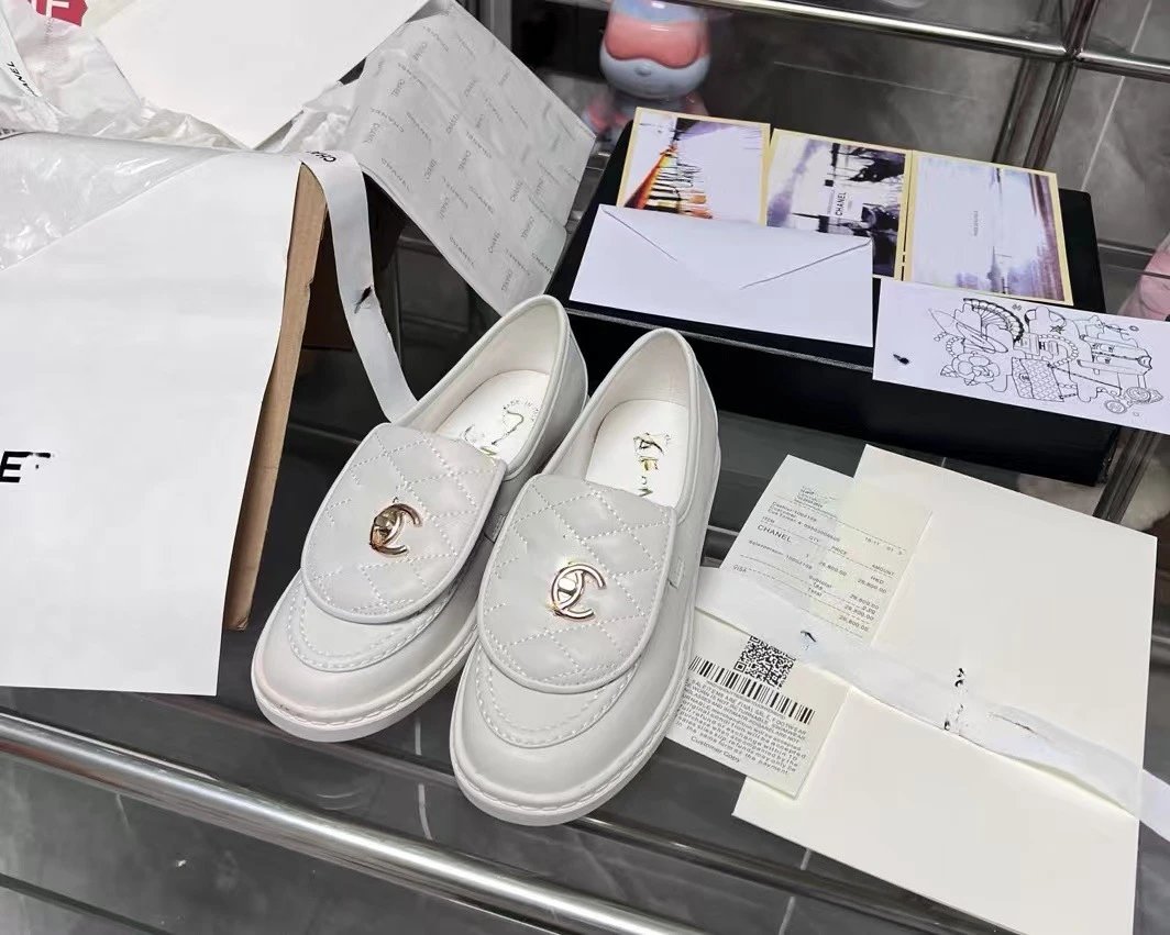 Chanel Quilted CC Logo Loafers Black Leather Shoes - 5
