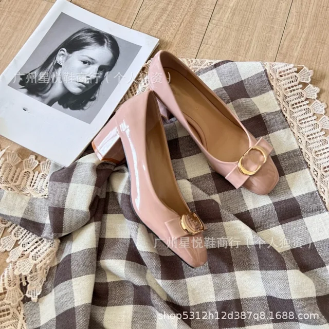 Unbranded High Heels Patent Mary Jane Pumps with Gold-Tone Buckle and Block Heel product detail image 10