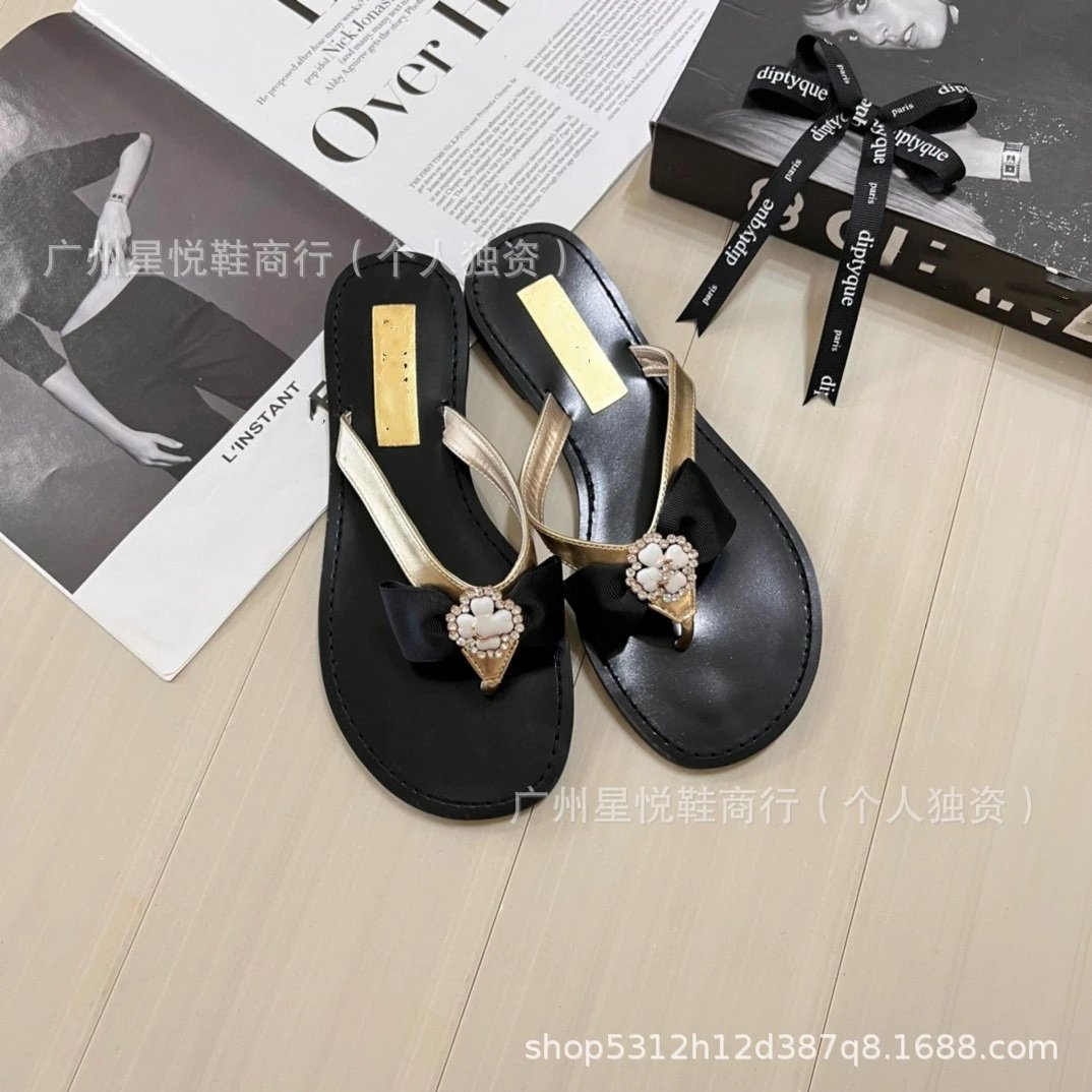 Dipryque Gold-Trimmed Black Flip-Flops Sandals - 2