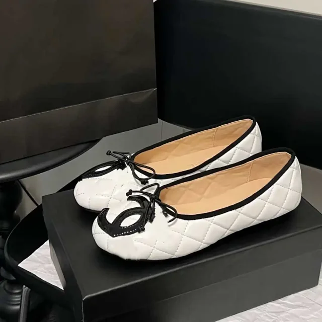 Chanel Casual Shoes Quilted Bow Ballet Flats product detail image 3