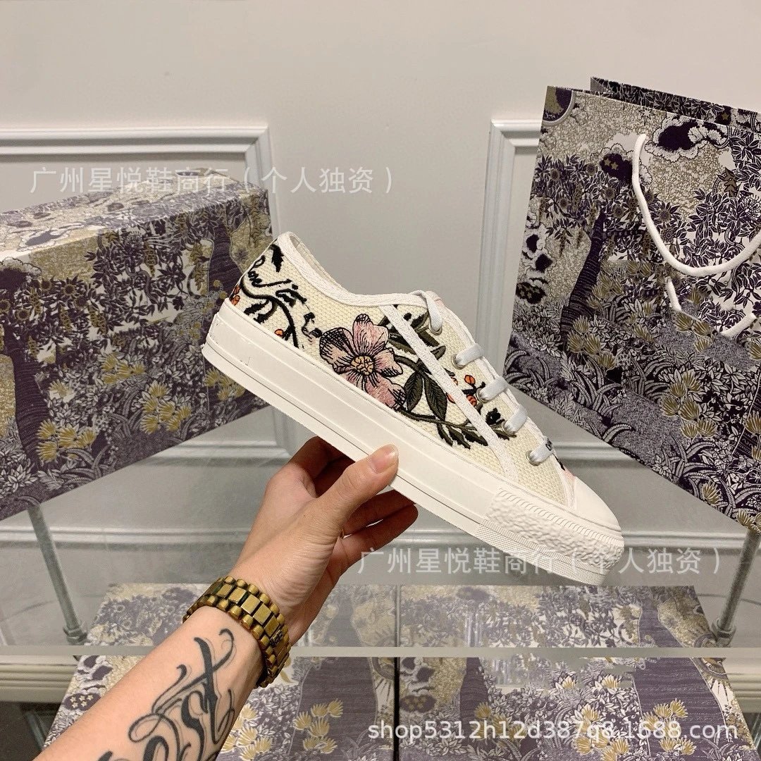 Floral - Thin Sole
