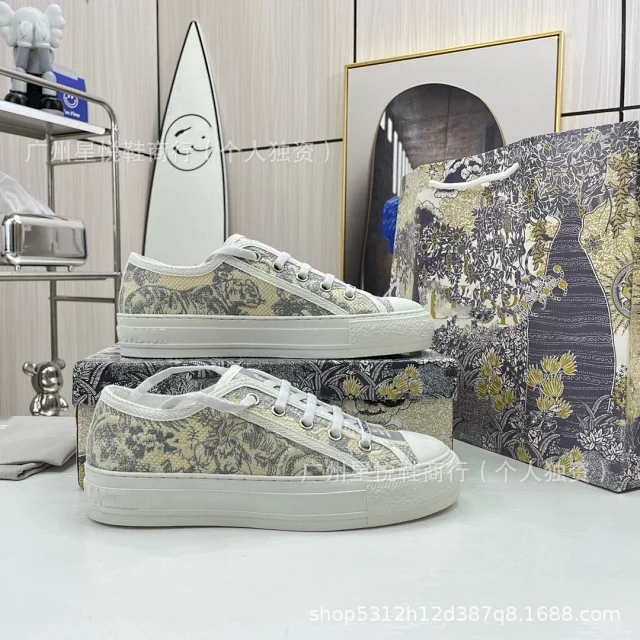 Dior Sneakers Low-Top Platform Oblique Jacquard product detail image 3