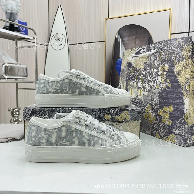 Dior Sneakers Low-Top Platform Oblique Jacquard product detail image 7