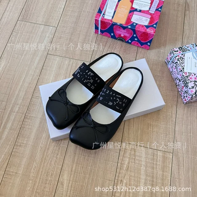 Maison Margiela Leather Shoes Tabi split-toe bow ballet flats product detail image 4