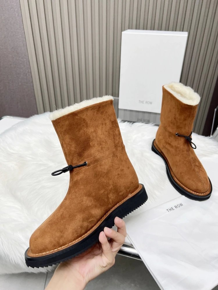 THE ROW Shearling-Lined Suede Ankle Boots Brown - 7