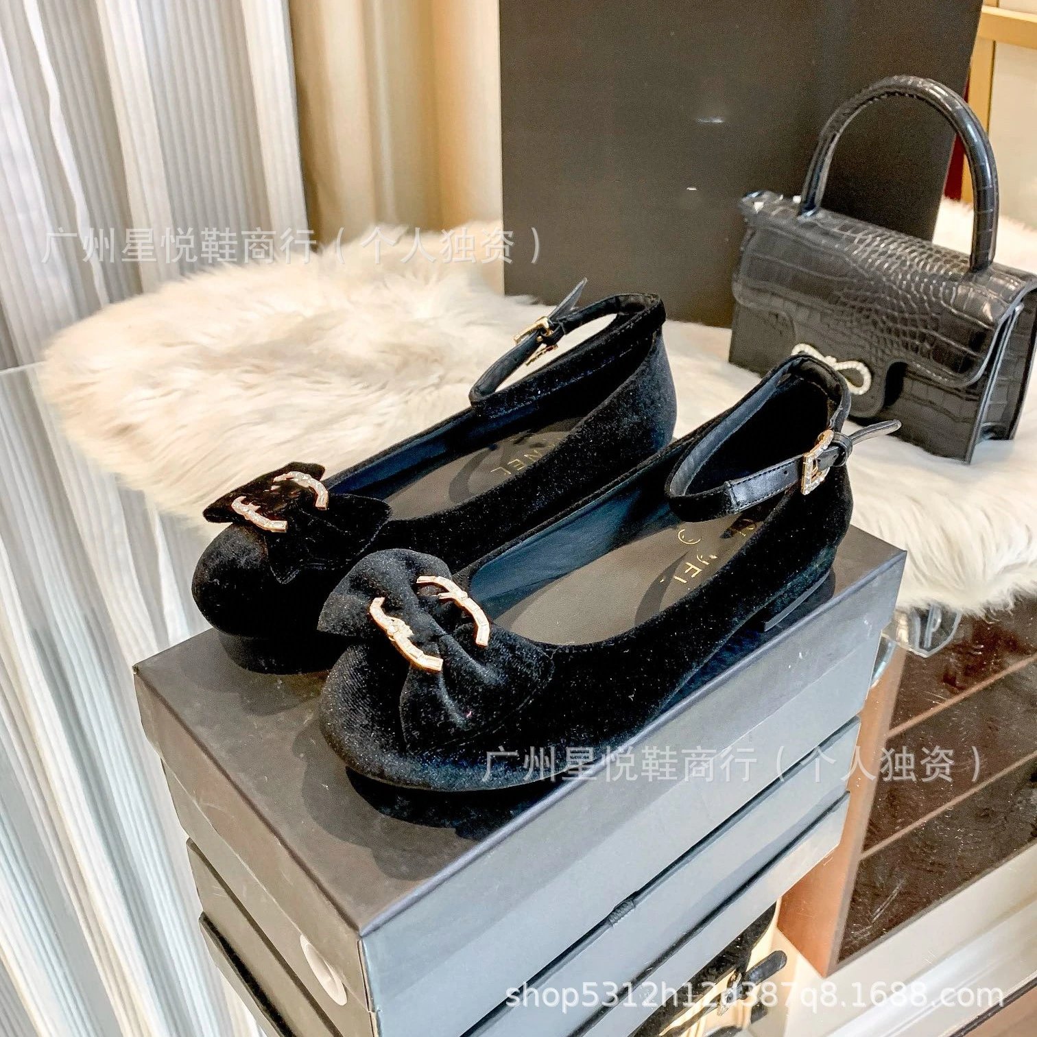 Saint Tears Velvet Mary Jane Flats Black - 2