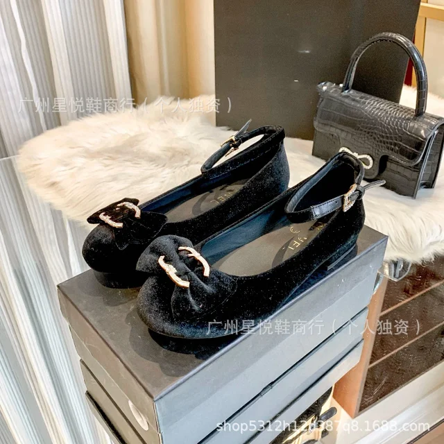 Unbranded Casual Shoes Velvet Mary Jane flats with bow and rhinestone buckle product detail image 2