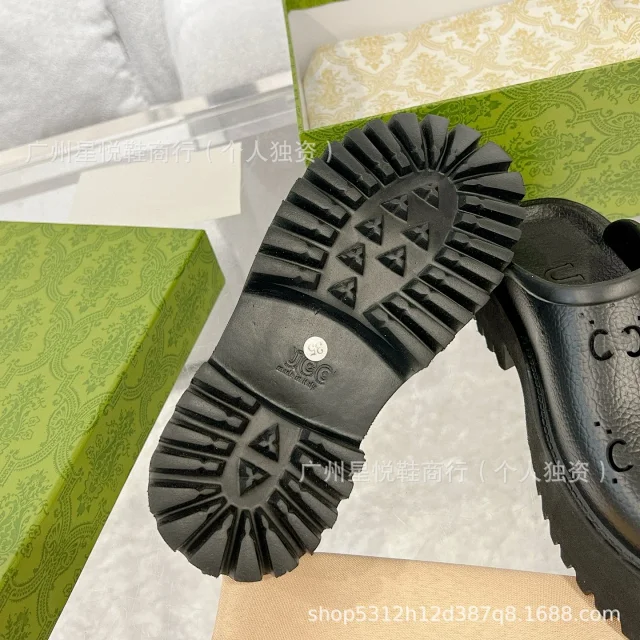 Gucci Slippers Platform GG Cutout Clogs product detail image 9