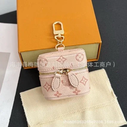 Louis Vuitton Wallets & Card Holders Monogram Mini Coin Purse Keychain product detail image 5