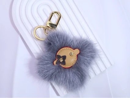 Fendi Baguette Fur Keychain Gray - 5