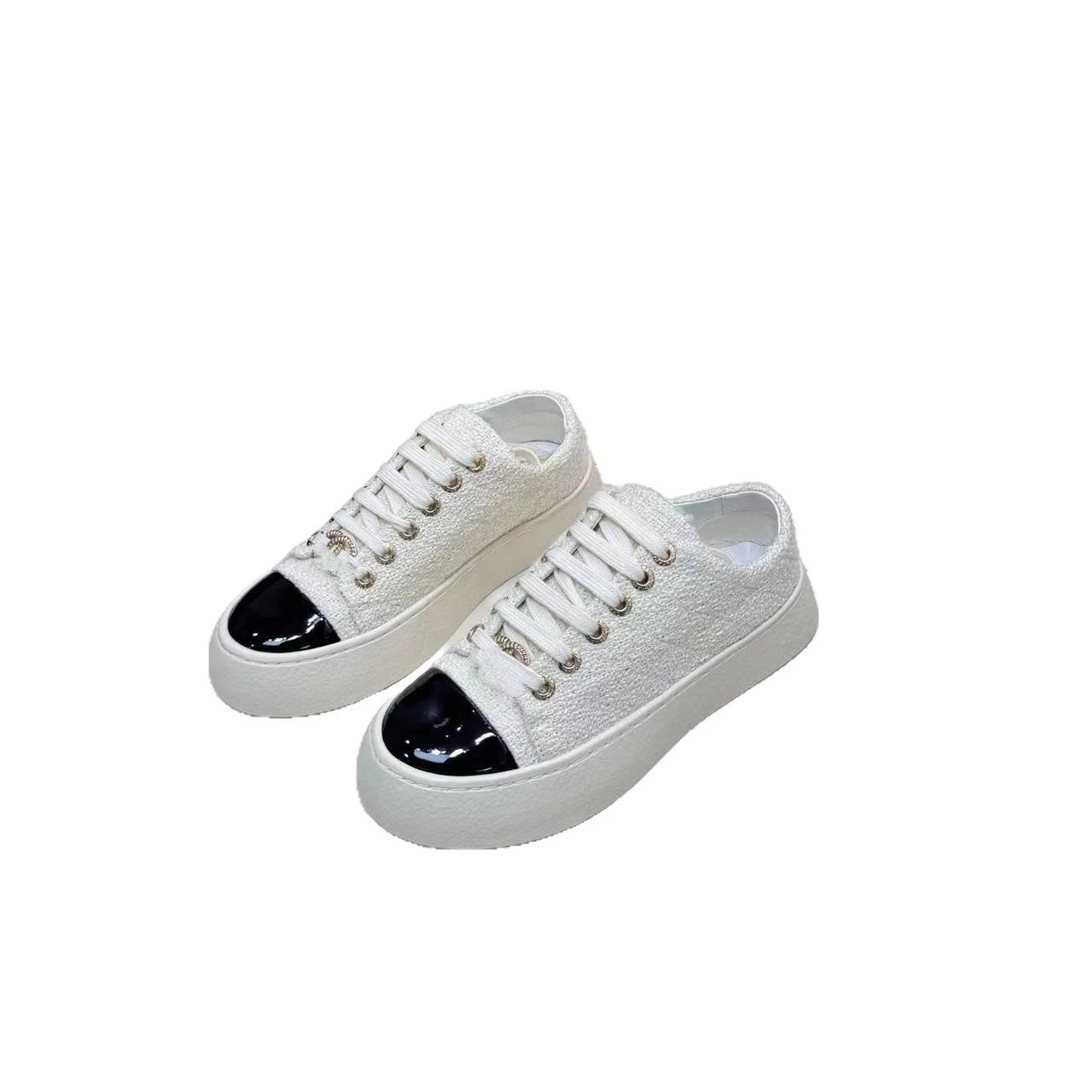 Unbranded Sneakers Low-Top Lace-Up Platform with Patent Toe Cap image 5