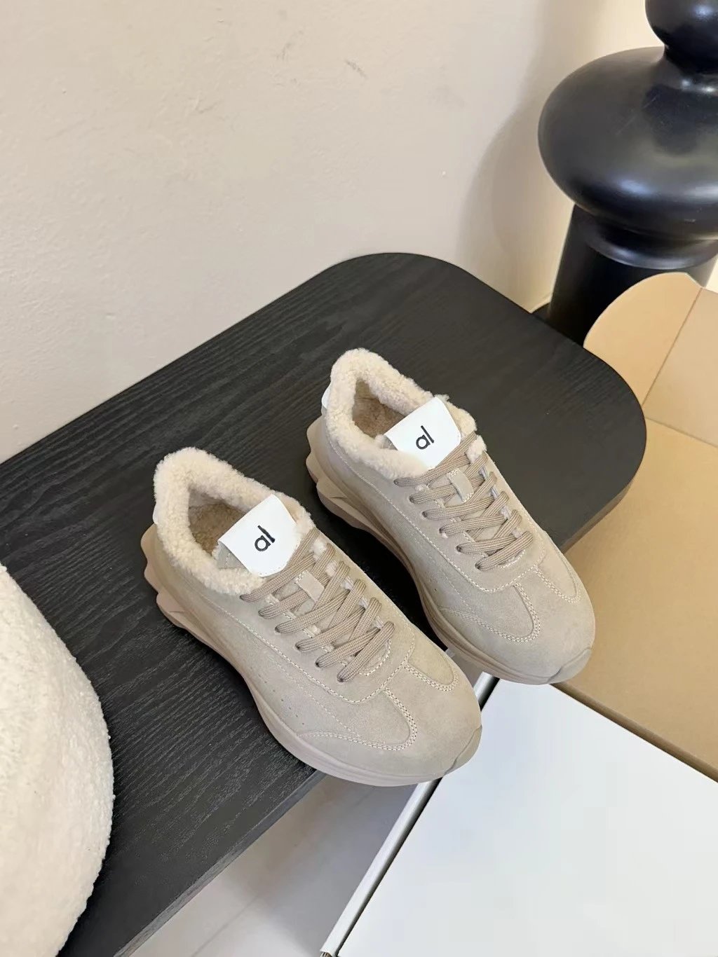 UGG Fluff Sneaker Brown Suede Shearling-Lined Sneakers - 8