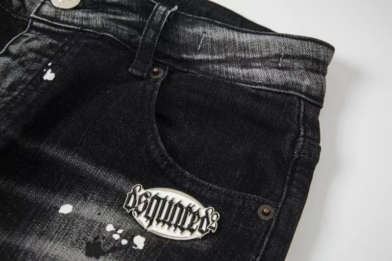 Dsquared2 Graffiti-Print Distressed Denim Shorts Black - 19