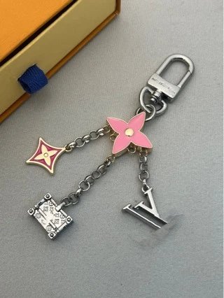 Louis Vuitton Uncategorized Flower and Trunk Charm Keychain image 2