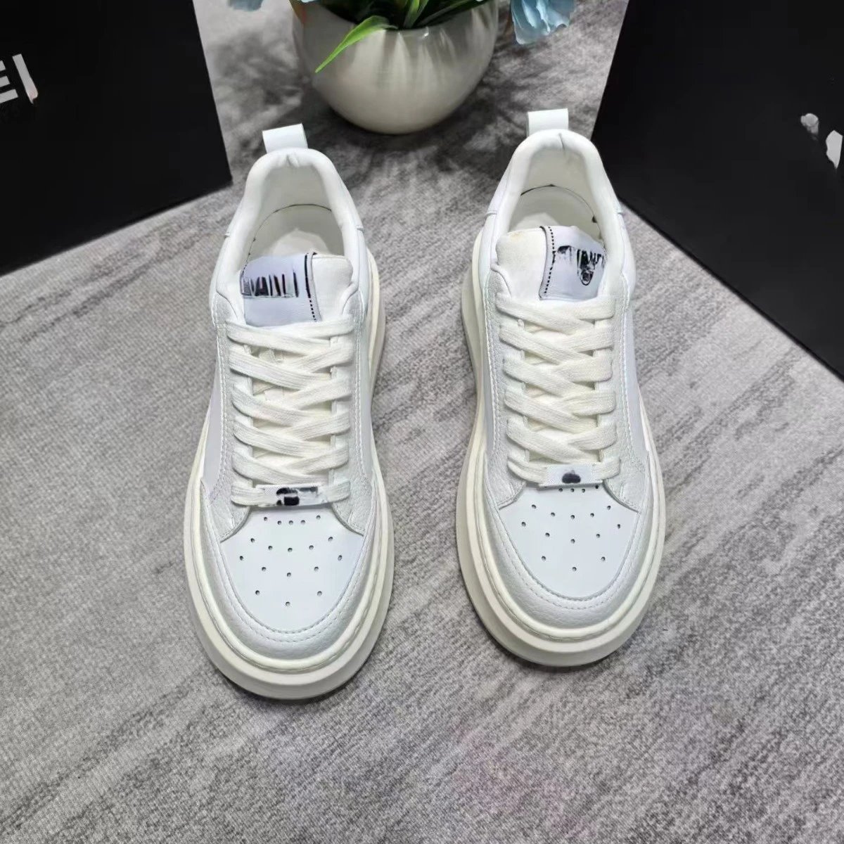 Chanel Sneakers Platform low-top with perforated toe box image 4
