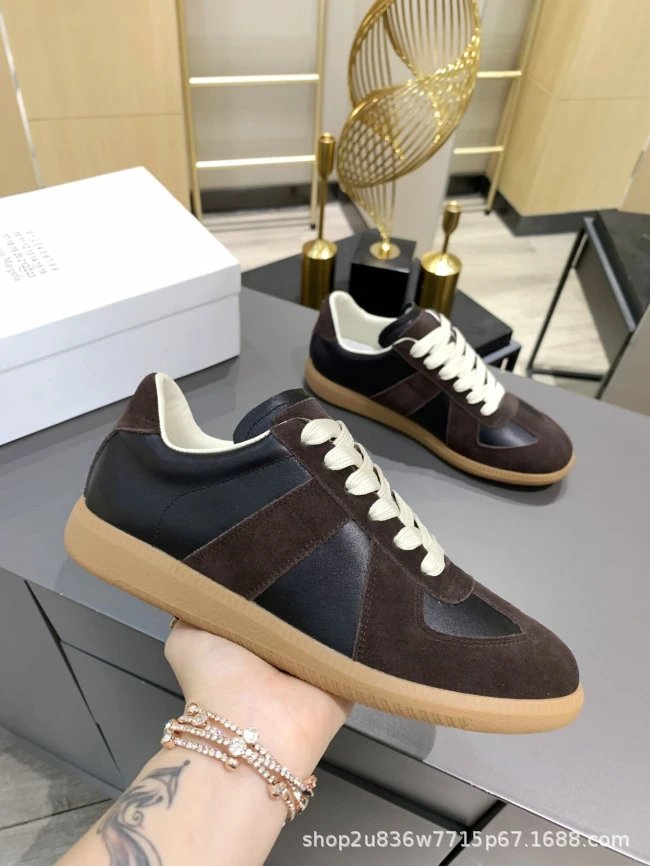 Maison Margiela Replica Sneakers Brown and Black Suede Leather Sneakers - 24