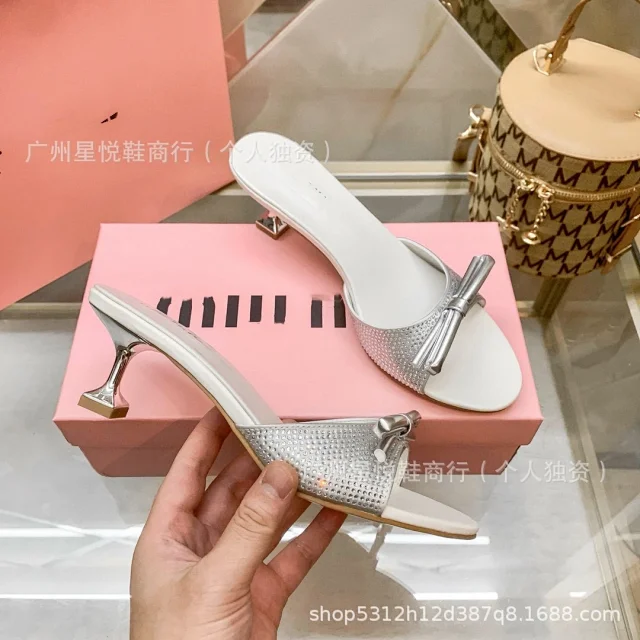 Miu High Heels Rhinestone Bow Open-Toe Mule product detail image 17