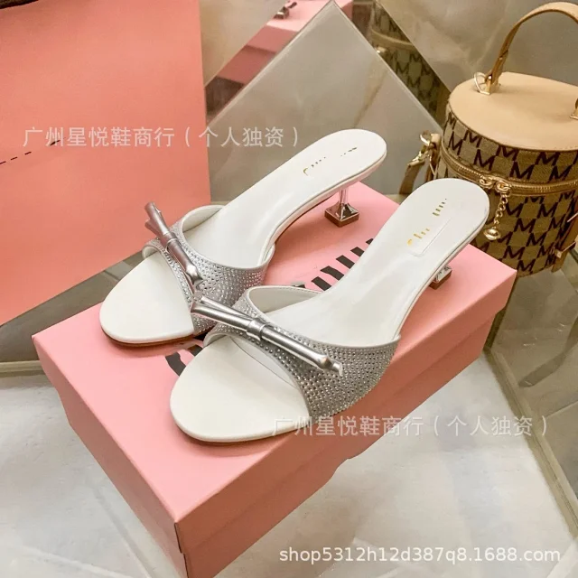 Miu High Heels Rhinestone Bow Open-Toe Mule product detail image 13