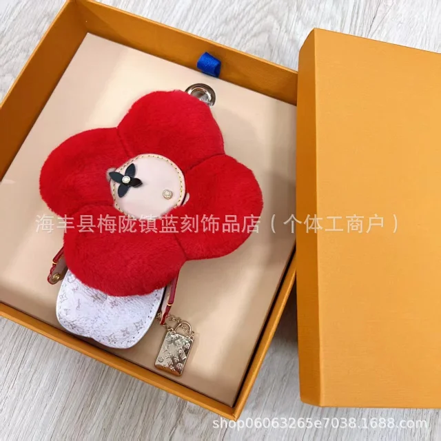 Unbranded Uncategorized Plush flower bag charm keychain with mini handbag pendant product detail image 7