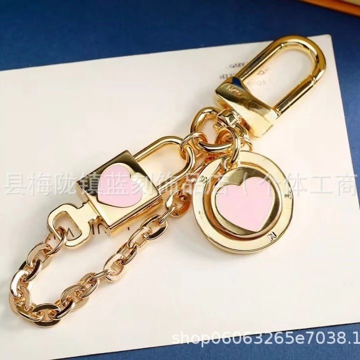 Louis Vuitton Uncategorized LV Monogram Four-Leaf Clover Charm Keychain image 2