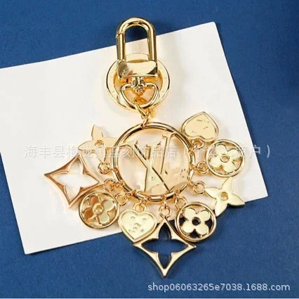 Louis Vuitton Monogram Flower Bag Charm Chain product detail image 1