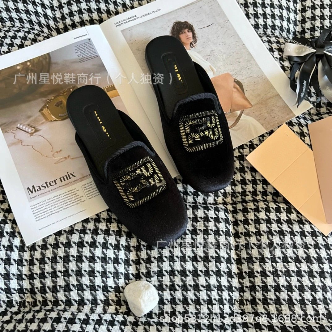 Black Bow-Embellished Loafers - 5