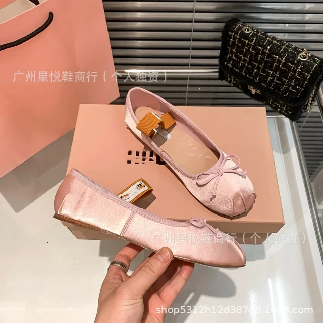 Miu Casual Shoes Bow Mary Jane Ballet Flats product detail image 4