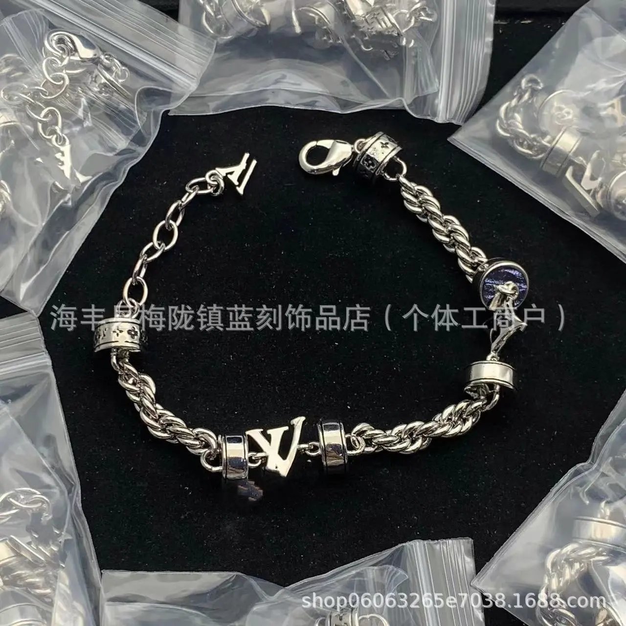 LV-Inspired Floral Charm Bracelet Gold Tone Jewelry - 3