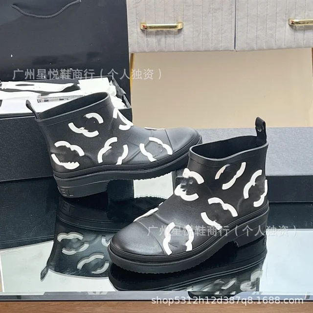 Unbranded Boots Printed ankle rain with platform sole product detail image 12