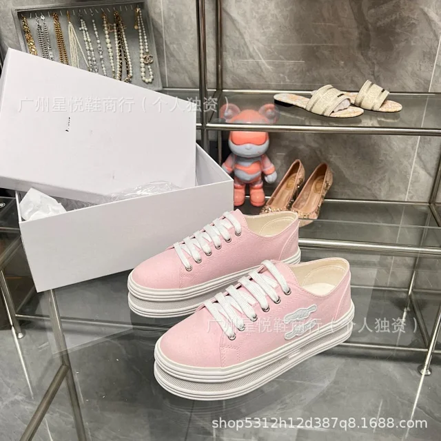 Unbranded Sneakers Low-Top Canvas Platform with Crocodile Appliqué product detail image 14