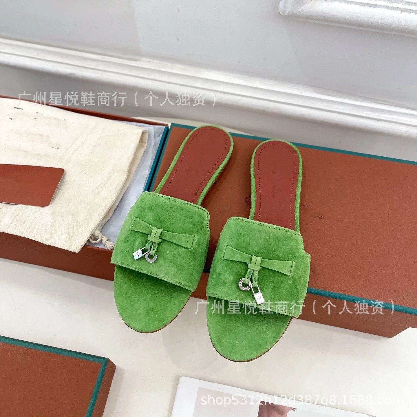 Hermès Oran Mule Yellow Suede Block Heel Sandals - 33