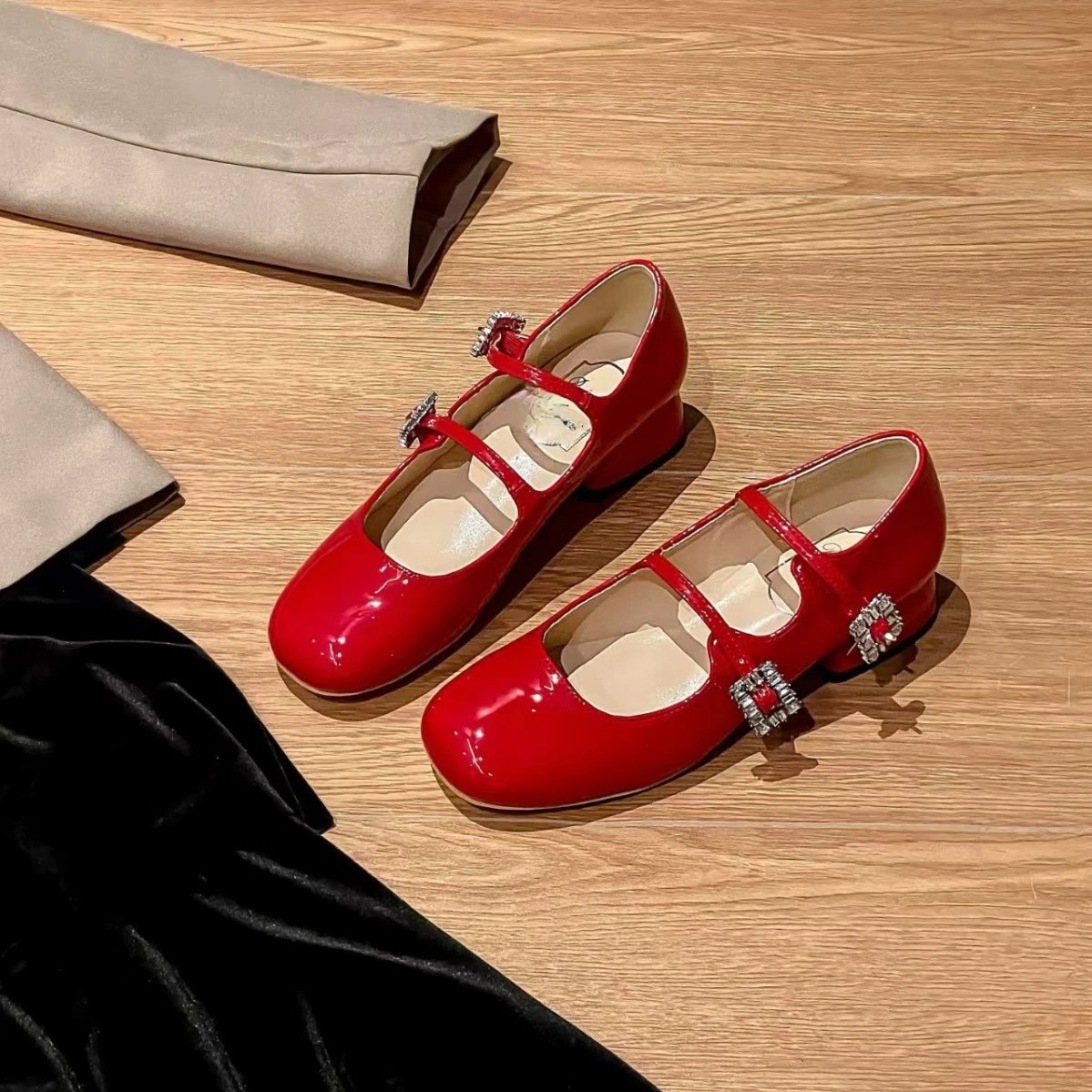 Unbranded High Heels Patent Two-Strap Mary Jane Block-Heel Pumps with Crystal Buckles image 2