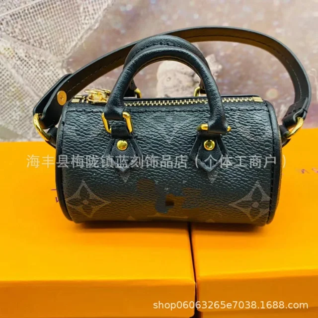 Louis Vuitton Handbags Miniature top-handle bag charm product detail image 7