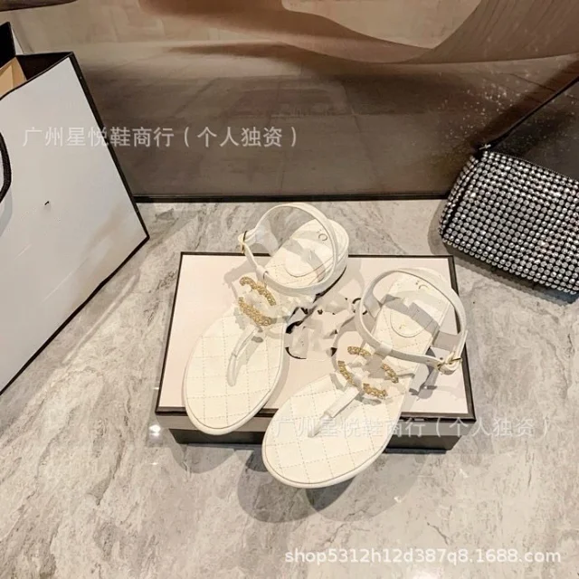CHANEL Sandals Pearl Double C T-Strap Flat product detail image 13