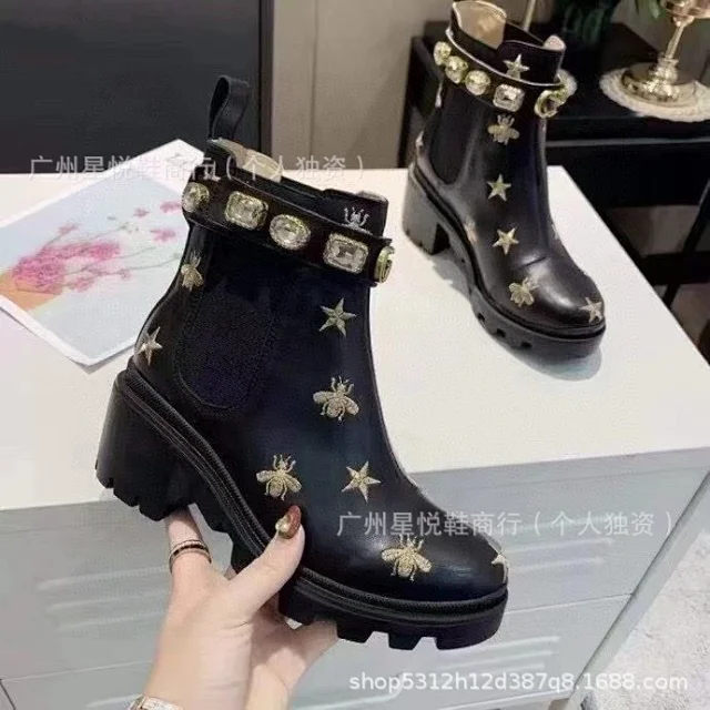 Unbranded Boots Embellished lug-sole Chelsea ankle product detail image 1