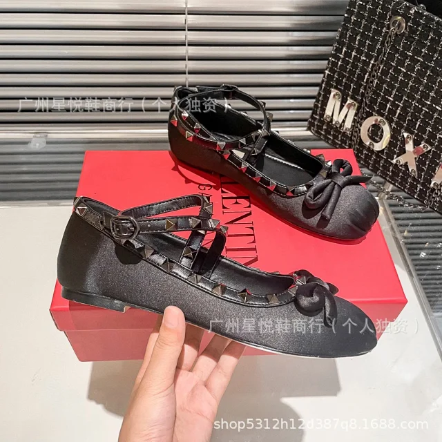 Valentino Casual Shoes Rockstud Bow Ankle-Strap Ballet Flats product detail image 4