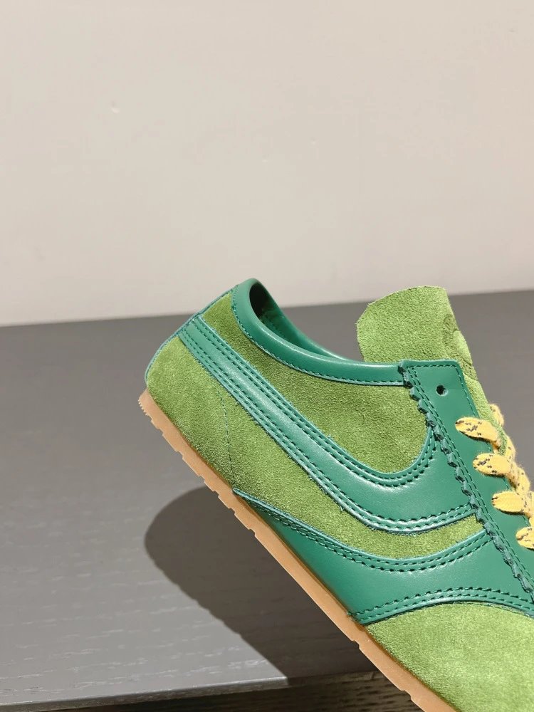 Asics Gel-Lyte III Green and Teal Suede Sneakers with Yellow Laces - 22