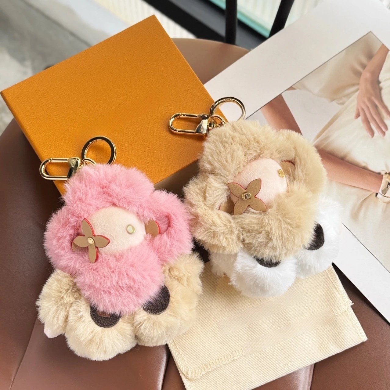 Louis Vuitton Monogram Flower Bear Keychain Beige Faux Fur Accessory - 2