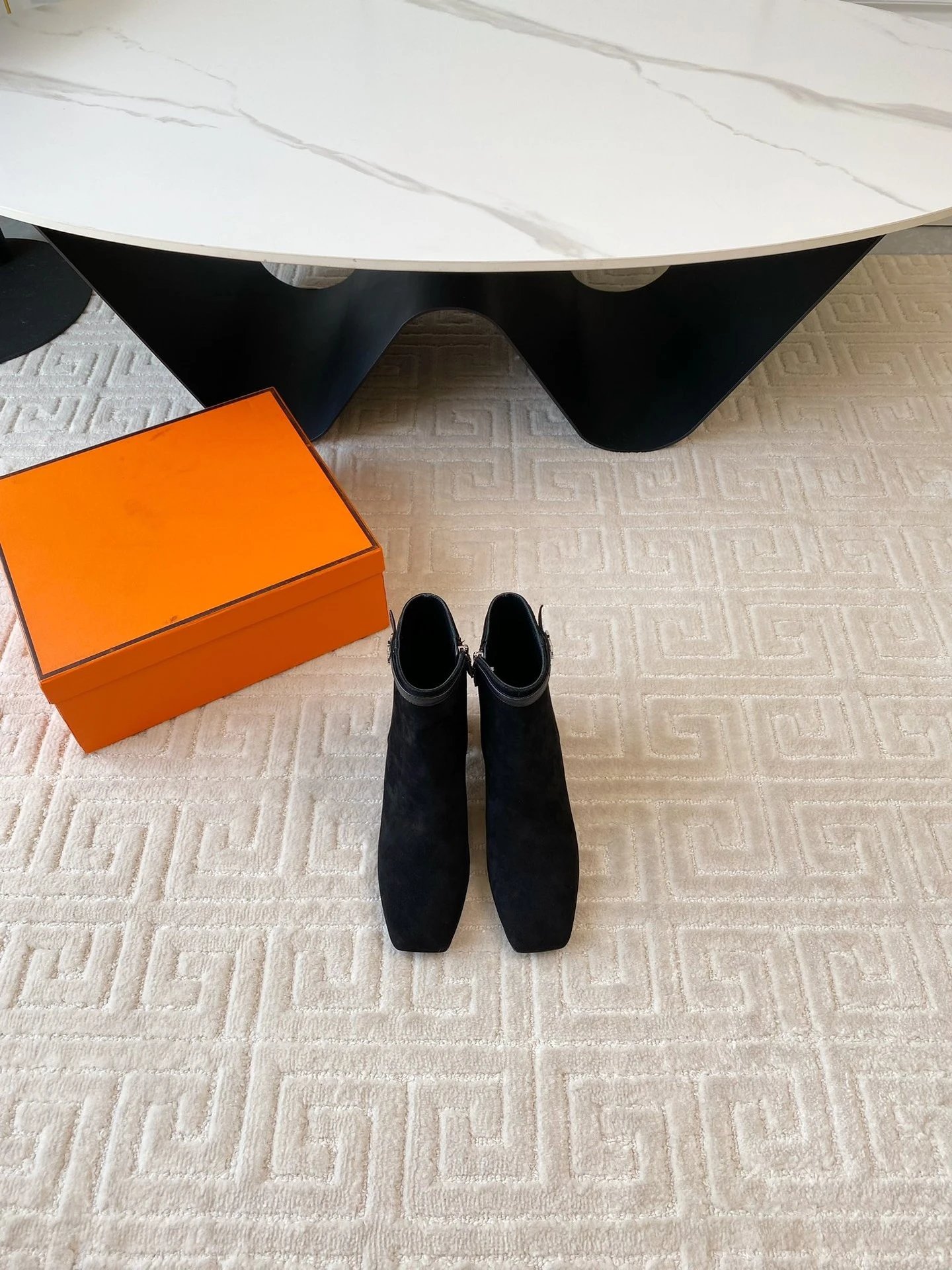 Hermès Chloé Ankle Boots Black Suede - 10