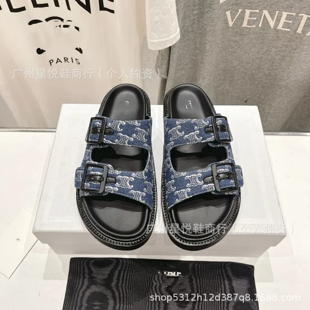 CELINE Sandals Two-Buckle Triomphe Canvas Slide product detail image 10