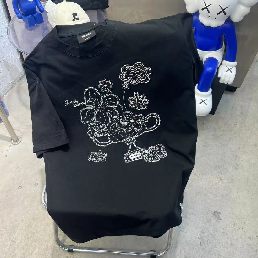 GRA Chain Link Graphic White T-Shirt - 12