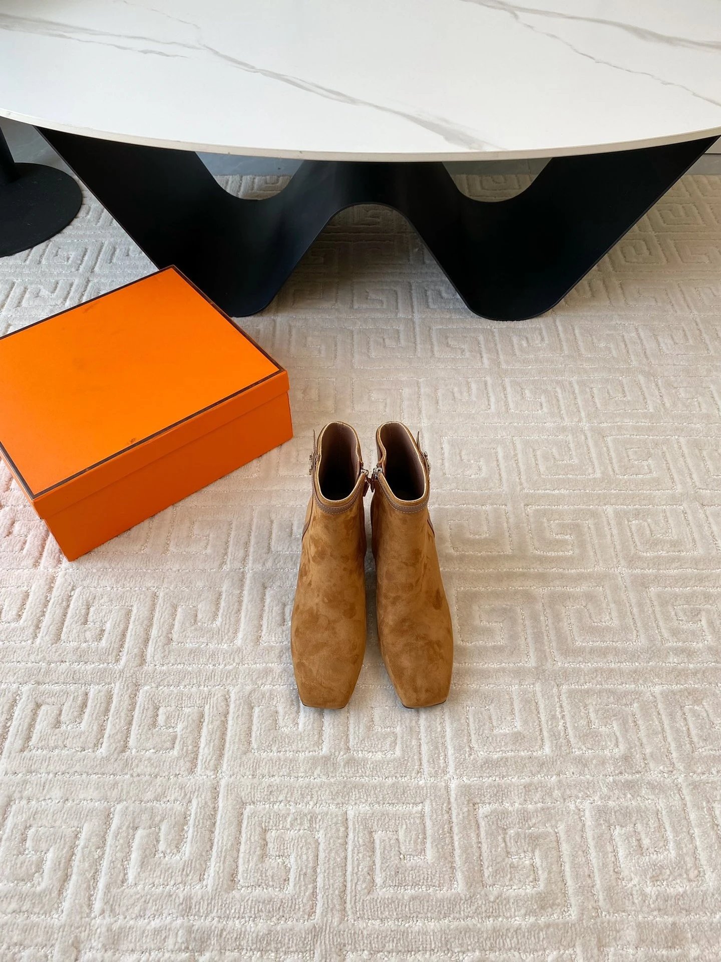 Hermès Chloé Ankle Boots Black Suede - 7