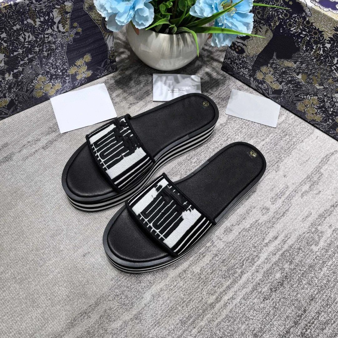Dior Miss Dior Embroidered Slide Sandals Black - 11
