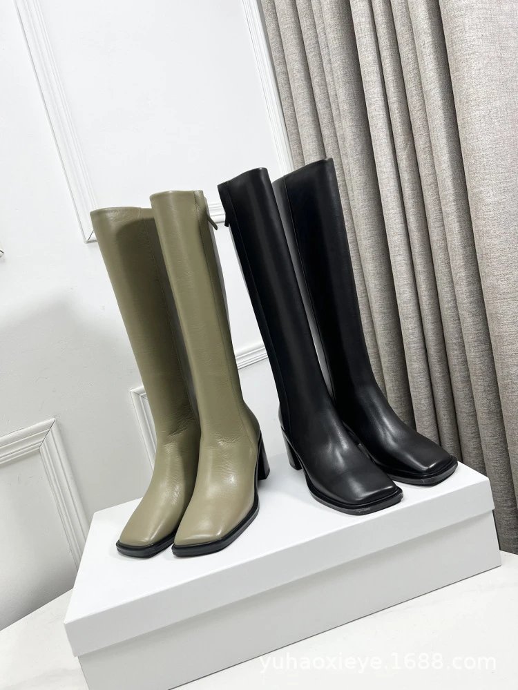 Black Square-Toe Knee-High Block Heel Boots - 9