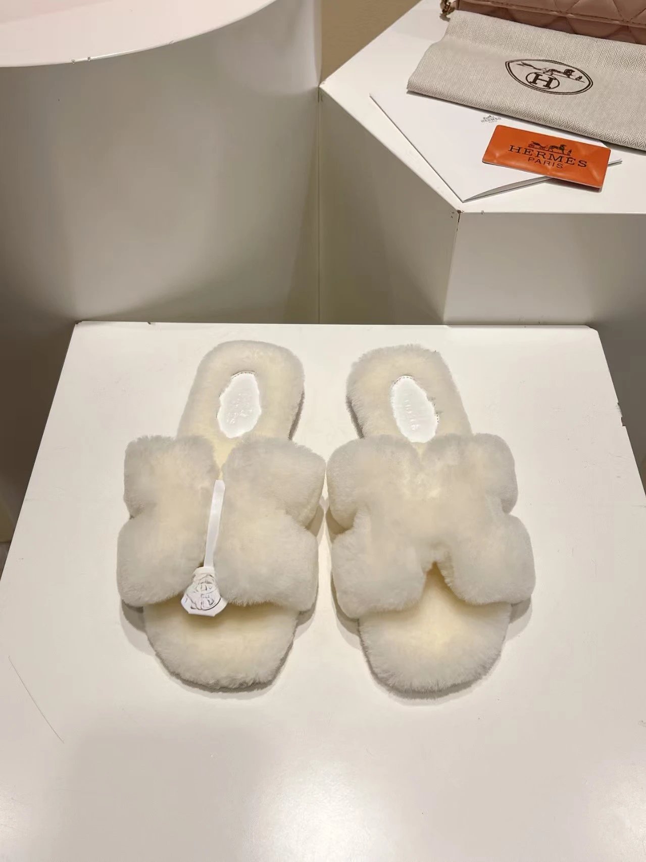 Hermès Kelly Fur Slippers Beige Slippers - 9