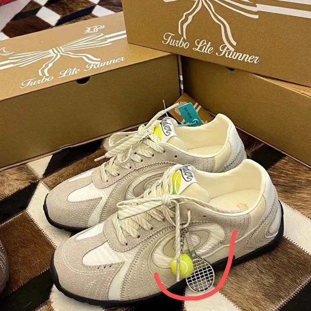 OORER Sneakers Turbo Lite Runner low-top with contrast stitching and detachable charms product detail image 6